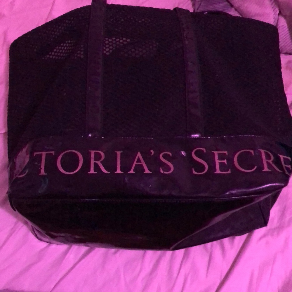 Victoria Secret Weekender!